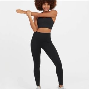 Spanx Black Booty Boost Active Leggings - Size Small
